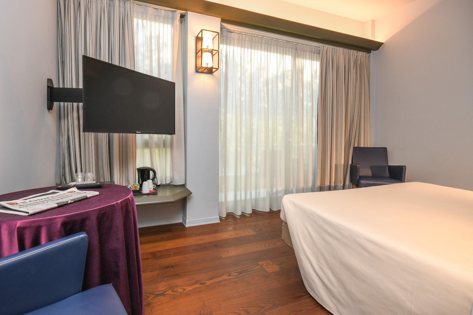 Hotel City 3*