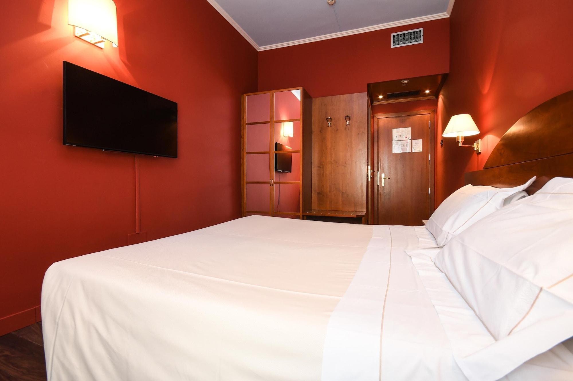 Hotel City 3*