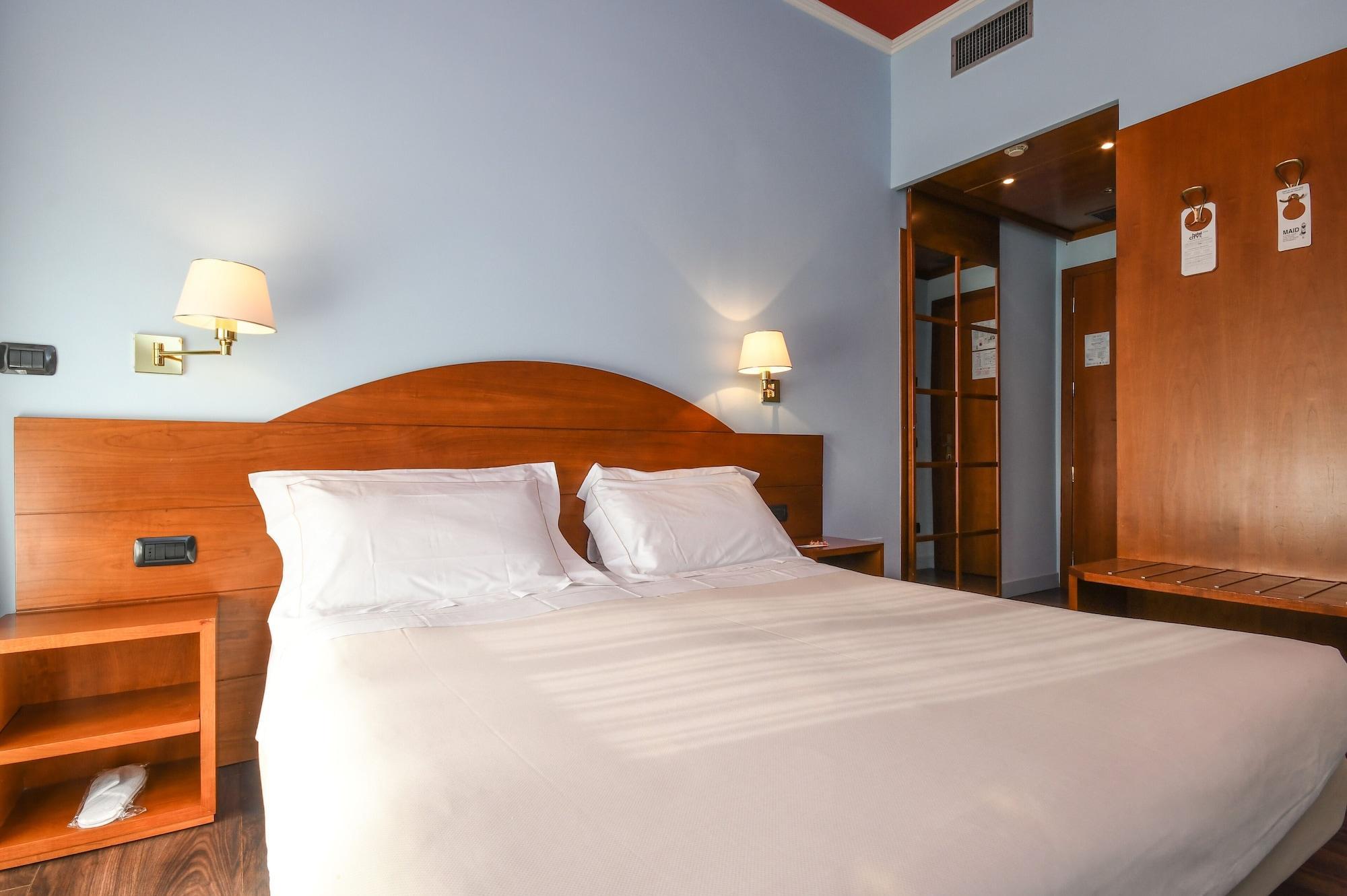 City Hotel 3*