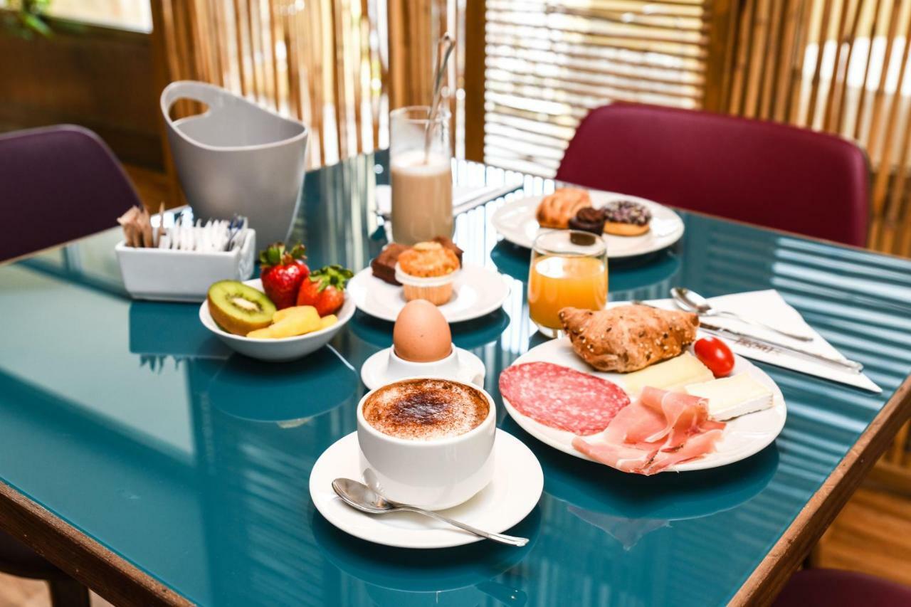 Hotel City Hotel 3*